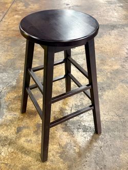 5 Wood Stools