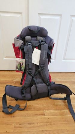 Outdoor child-carrier backpack
