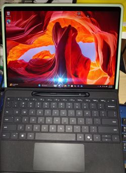 Microsoft Surface Pro 11 Copilot+ PC 13" Tablet 1TB WiFi 1.7GHz, Platinum