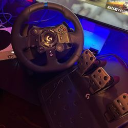 Logitech G923 with shifter