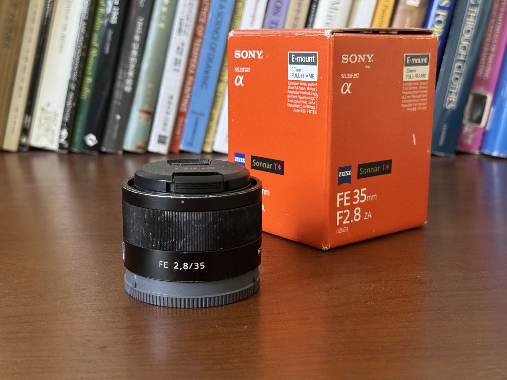 Sony FE 35mm F2.8 lens