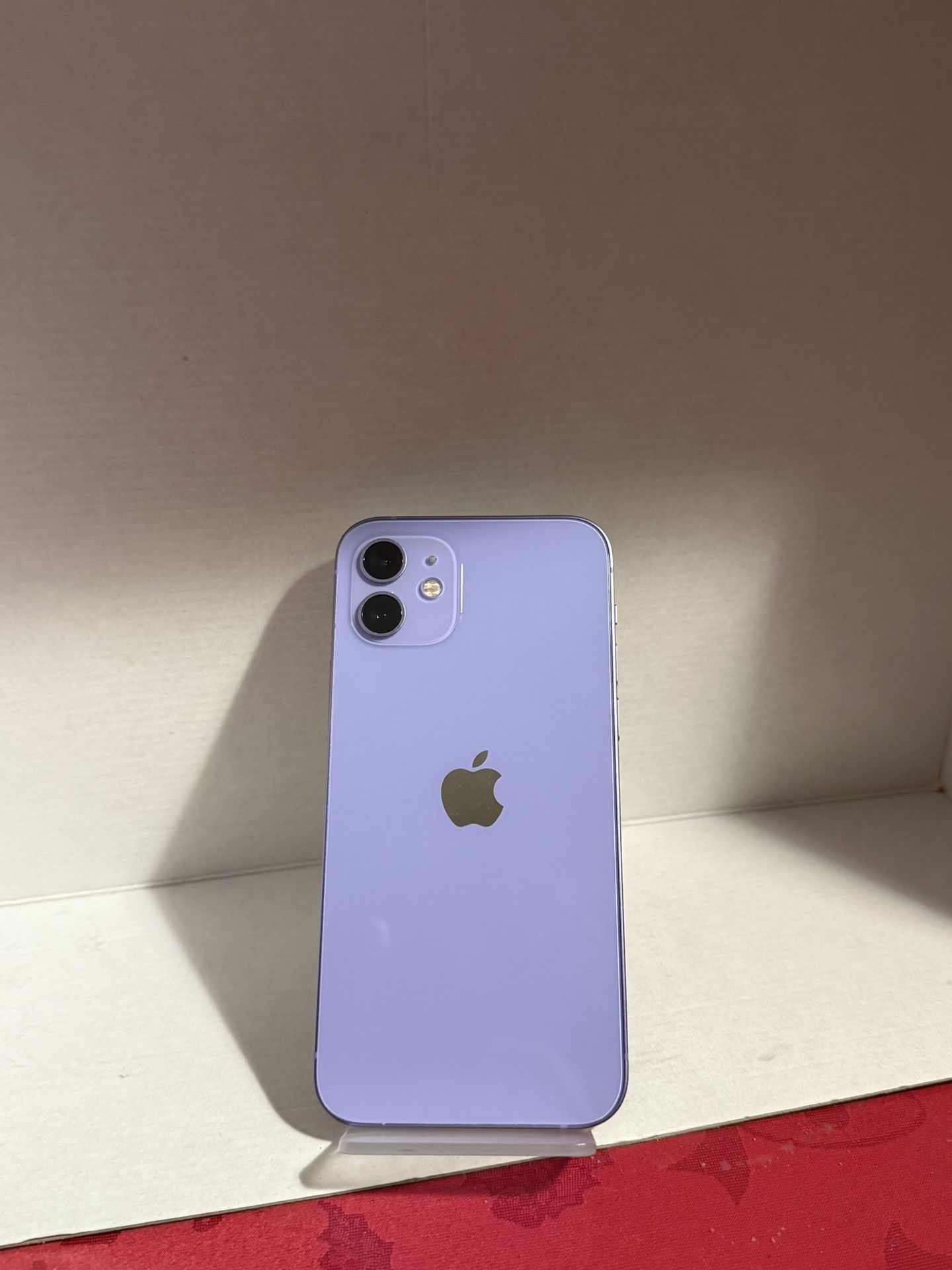 iPhone 12