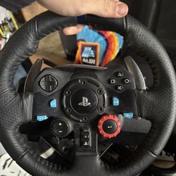 Logitech Stealing Wheel With Peddles 