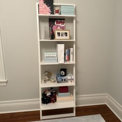 Modern Shelves