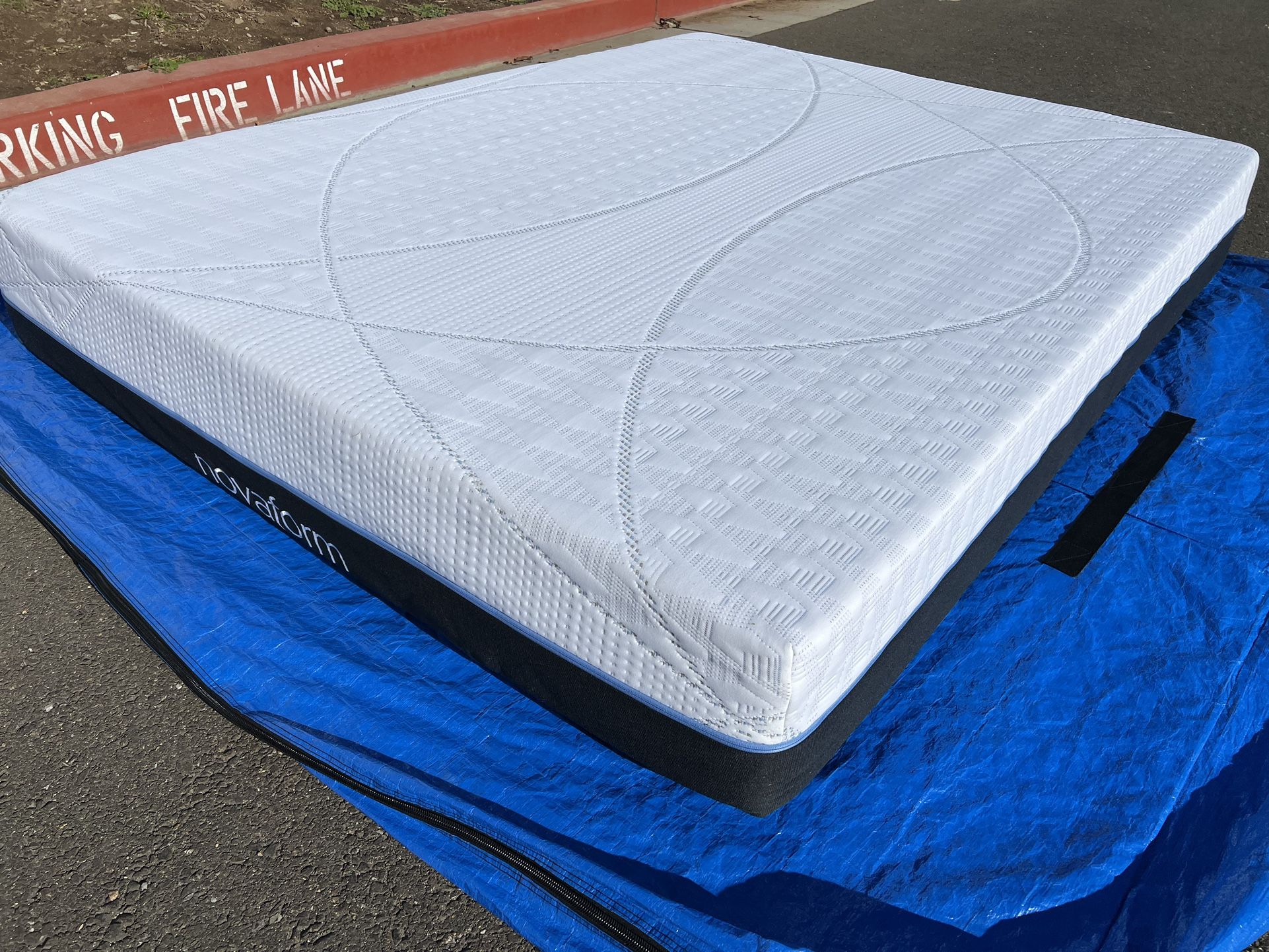 Queen Mattress Queen Size Mattress Plush Mattress Queen Bed ! Free Delivery