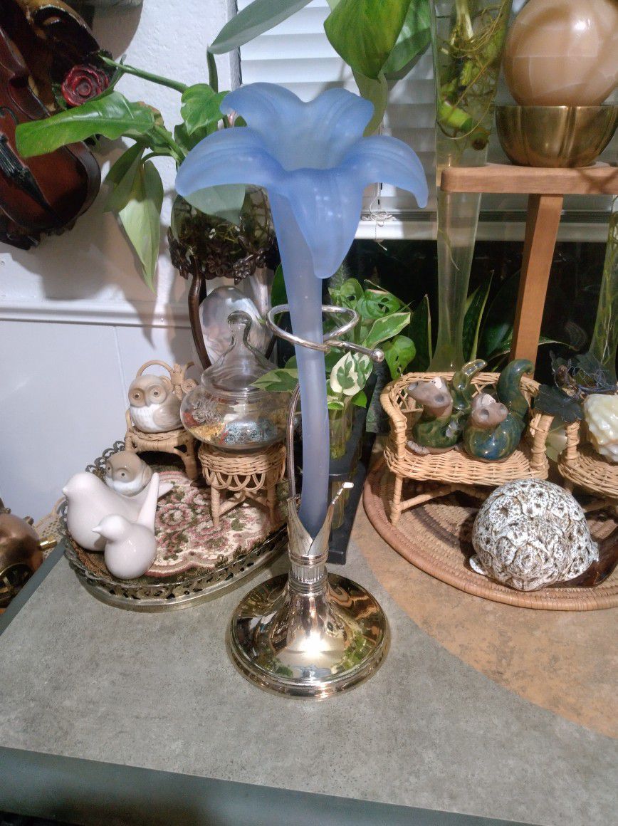 Vintage Frosted Blue Glass Flower With Silver Plated Base 