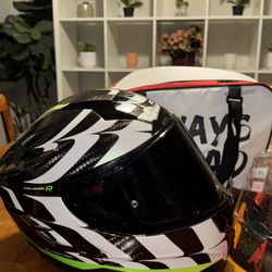 LS2 Motorcycle Helmet Size L WITH CARDO