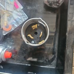 Hubbel Socket