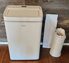 Midea 12,000 BTU portable air conditioner