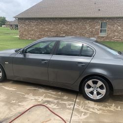 2005 BMW 530i
