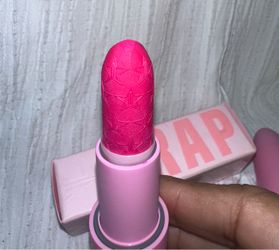 Jeffree Star Cosmetics Pink Lipstick