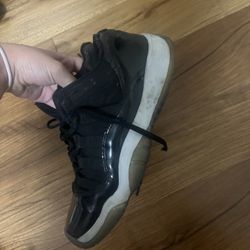 AIR JORDAN 11 SPACE JAM