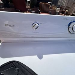 Dryer - For Parts Or Handyman 