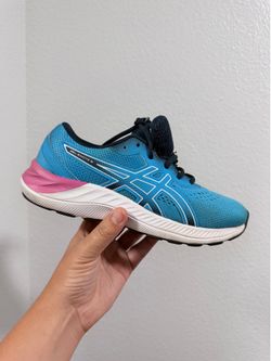 ASICS women’s blue