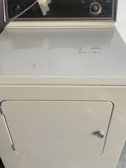 Maytag Heavy duty Dryer