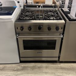 Viking 30” Wide Gas Range 🔥