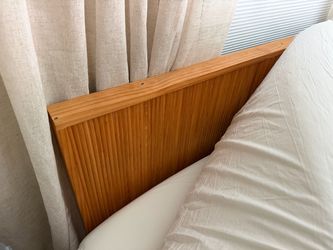 Free king size wood headboard