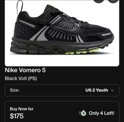 Nike Vomero 5 Black Volt
Used.
S8ze 2y