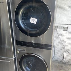 Lg Washer And Dryer Set 