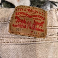 Levi’s Jeans!!