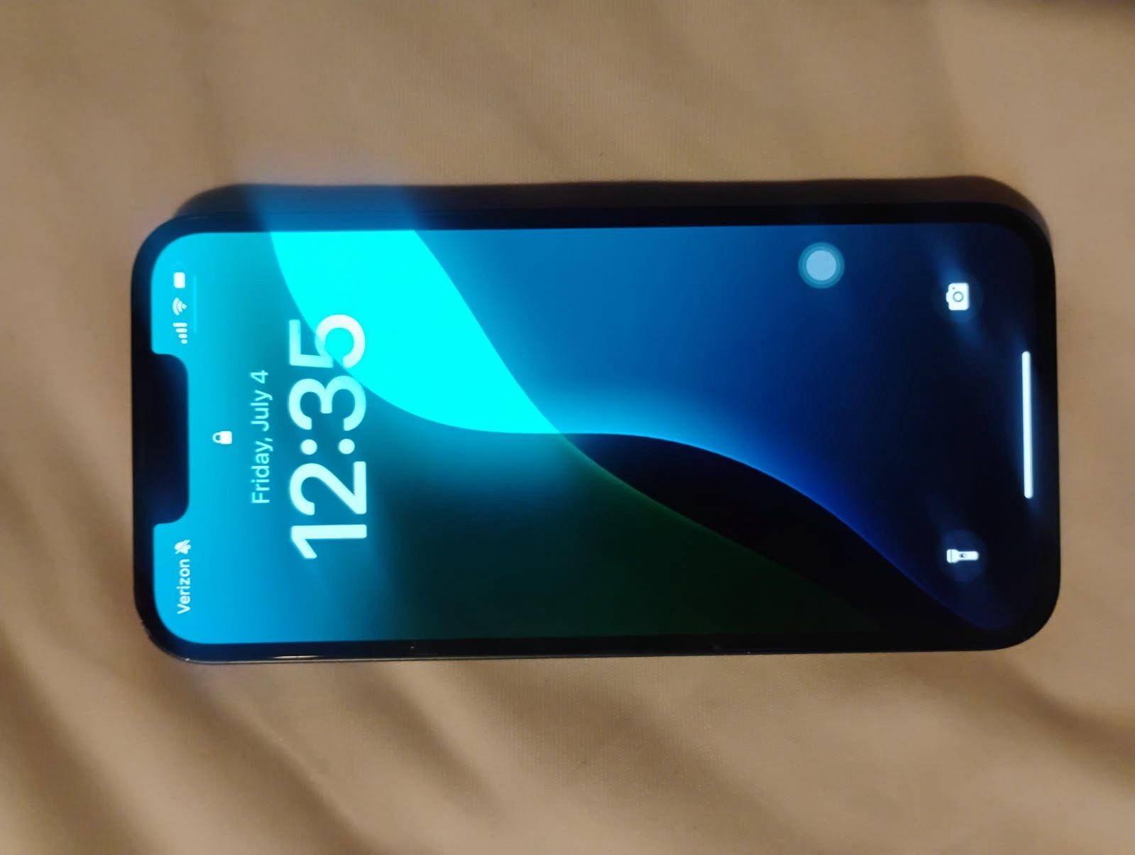 iPhone 16 128gb
