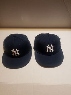 BRAND NEW) NEW YORK YANKEES CAP SZ.M/L