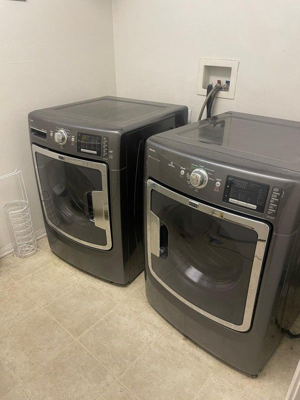 Maytag Maxima Front Door Washer And Dryer