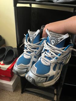 balenciagas runners size 10