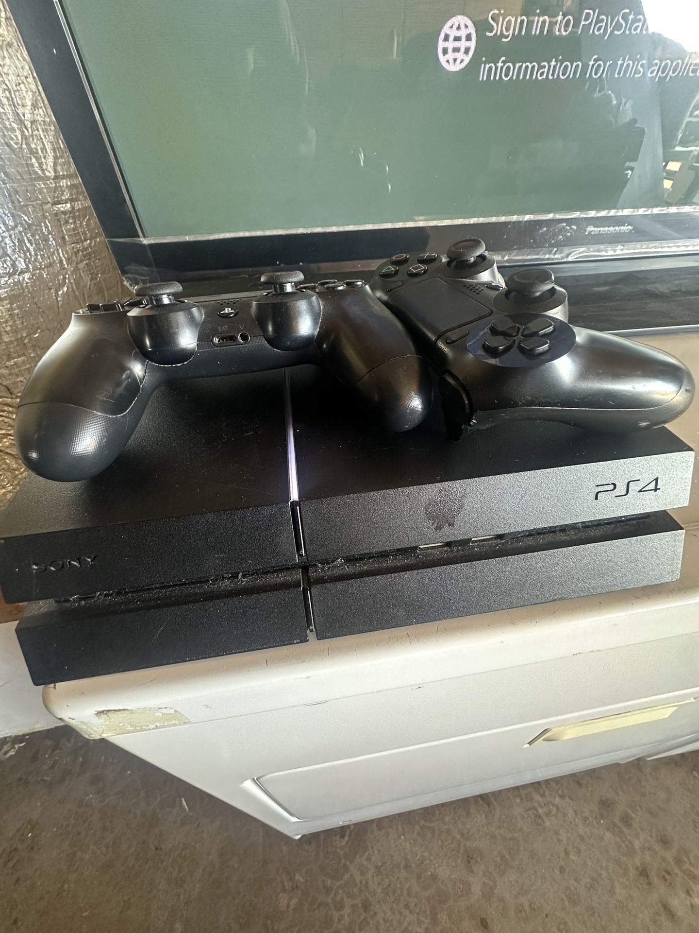 PS4
