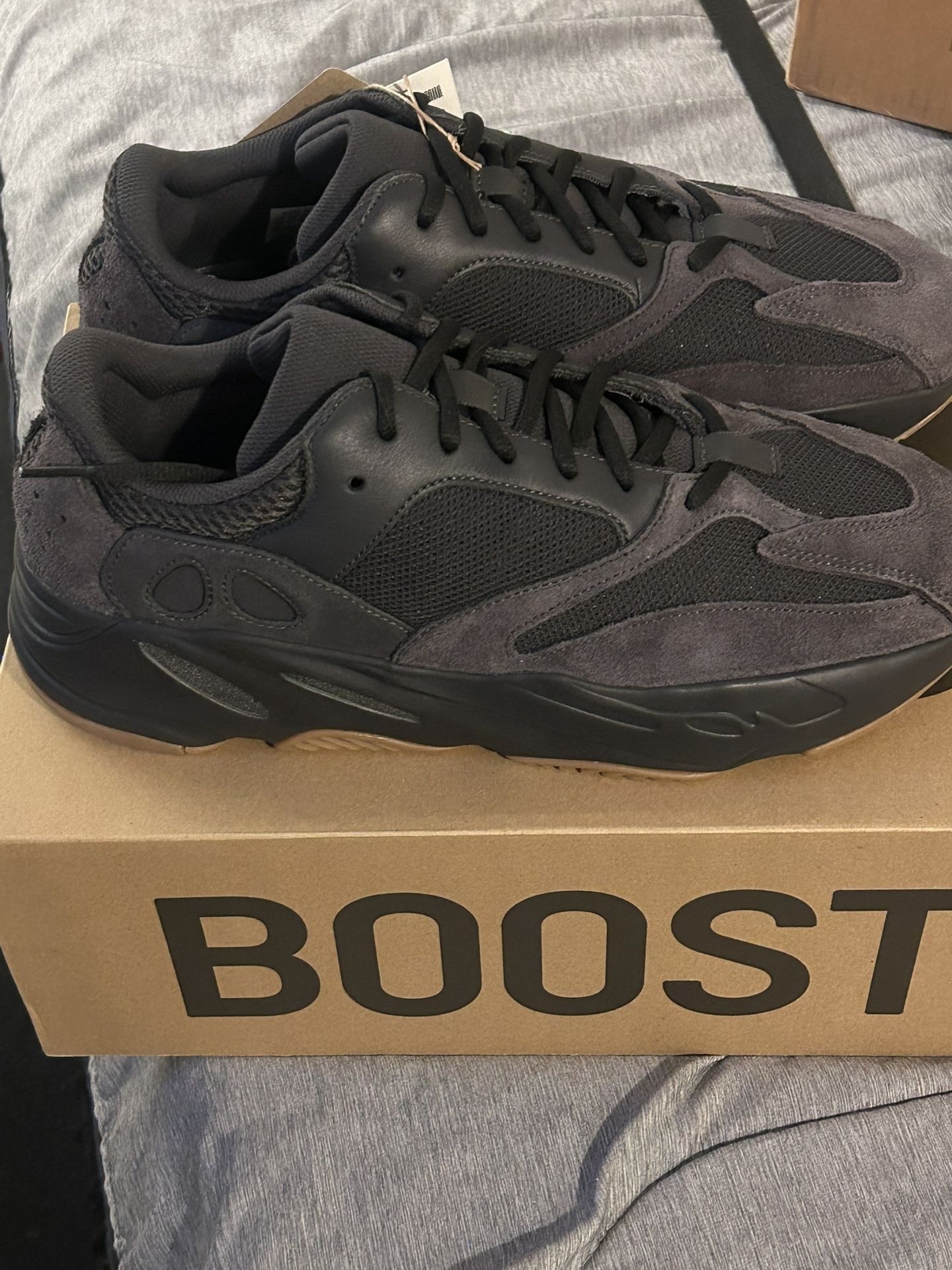 Yeezy Boost 700