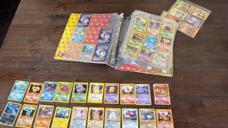 20 Pokémon cards