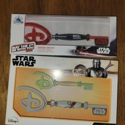 star wars may the 4th be with you disney key
Set