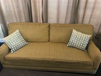 Lexington Sofa