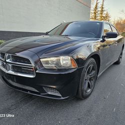 2012 DODGE CHARGER SE SEDAN