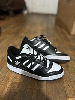 Forum low CL HQ1494 9.5