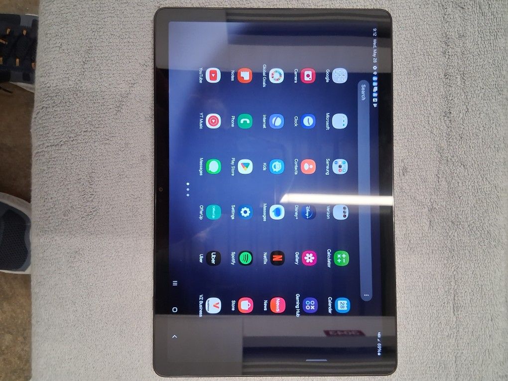 PRICE REDUCTION, GREAT DEAL ON A NEW SAMSUNG GALAXY A9 + TABLET, GREAT PURCHASE IF THE TABLET MEETS YOUR NEEDS!!!T