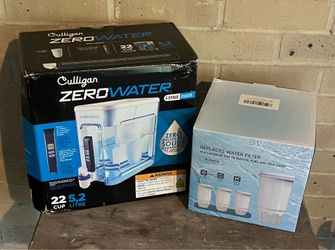 Culligan Zero Water—Water Filter and 4-Pack Filter Refills