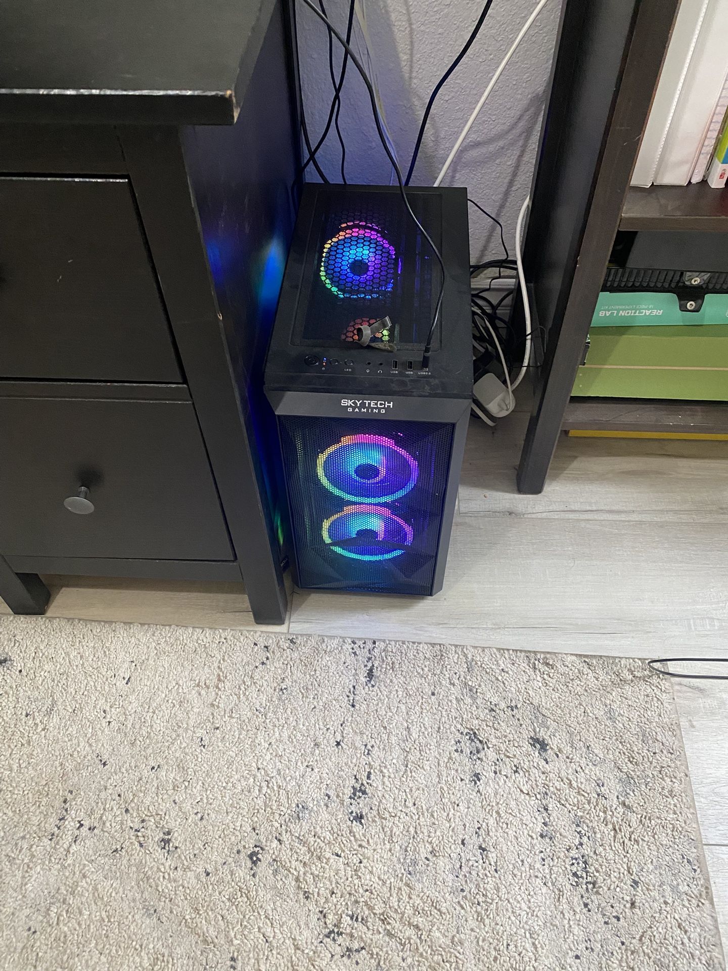 Syctech mini chronos Gaming Pc less than 1 year old