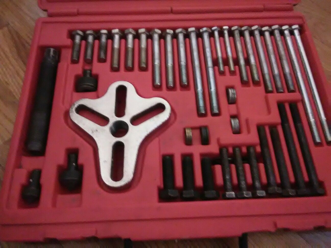 Snap-on bolt grip puller set PB54A tool wait case