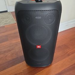 JBL PartyBox 100 Boombox Speakers