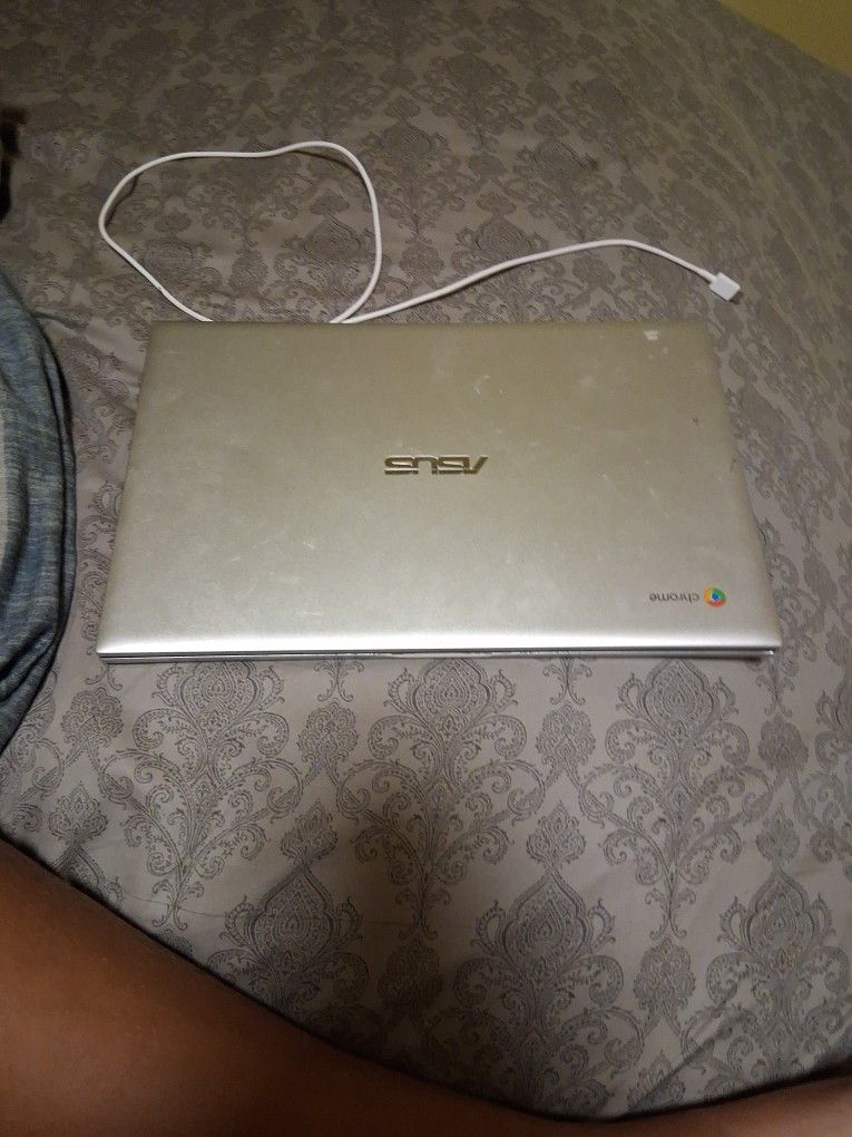 Asus Google Crome Laptop