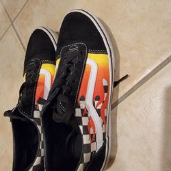 Youth Vans In Size 5 