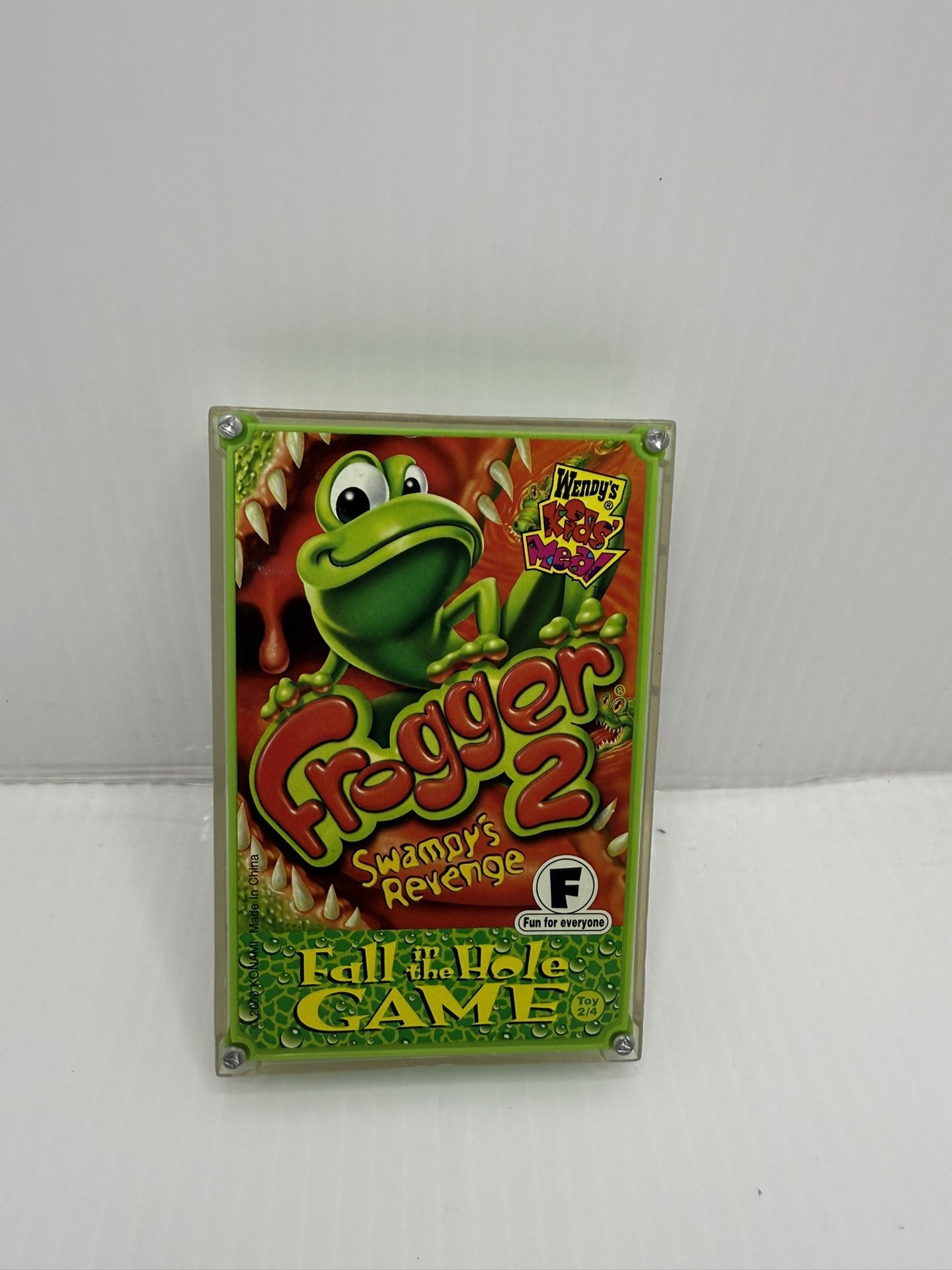 Vintage Year 2000 Wendy’s Restaurant Frogger 2 Fall in Hole Handheld Maze Game