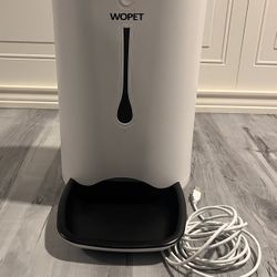 Auto pet feeder