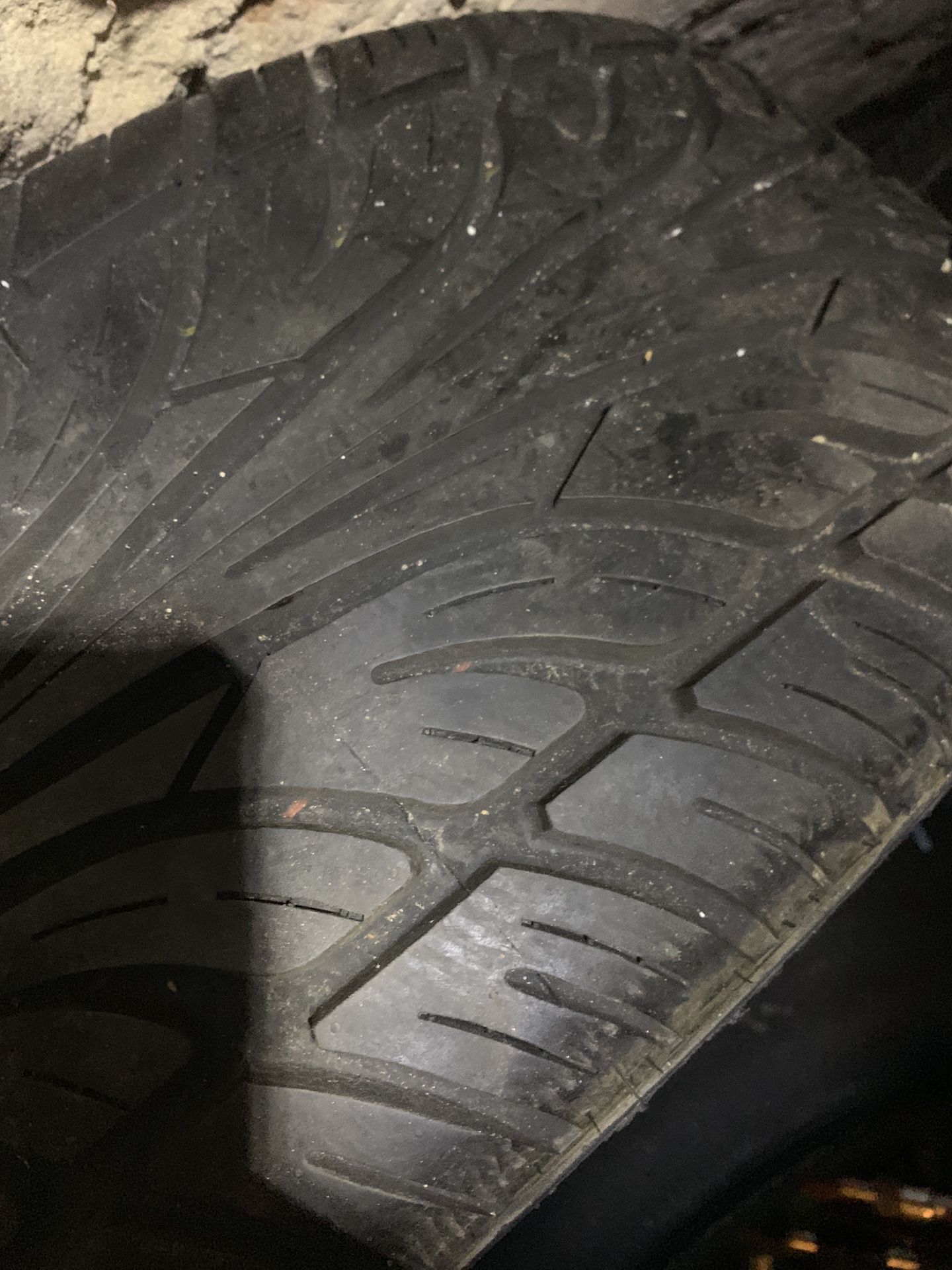 22” 5 lug universal rims brand new condition rims and tires are brand