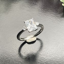 Sterling Silver Size 5,6,7,8 Wedding Engagement Style Ring