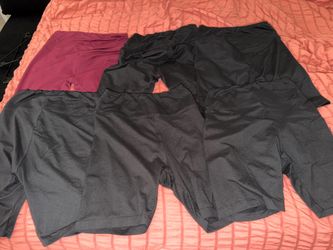 Free Woman’s Biker Shorts Size Medium