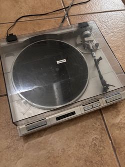 Pioneer Turntable Record Player