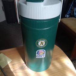 Vintage Oakland Athletics Thermo