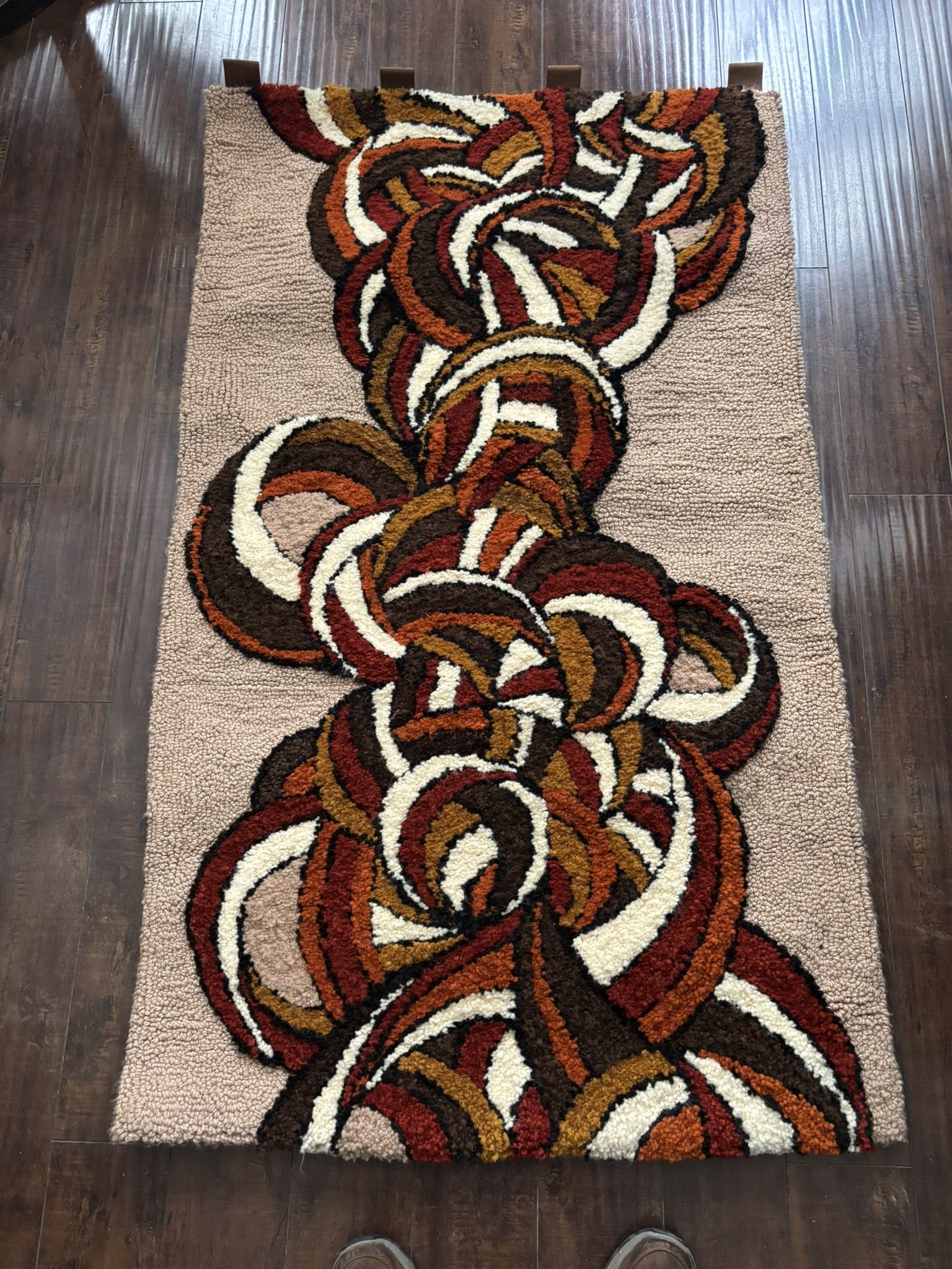 Hand Made Modern Design Rug